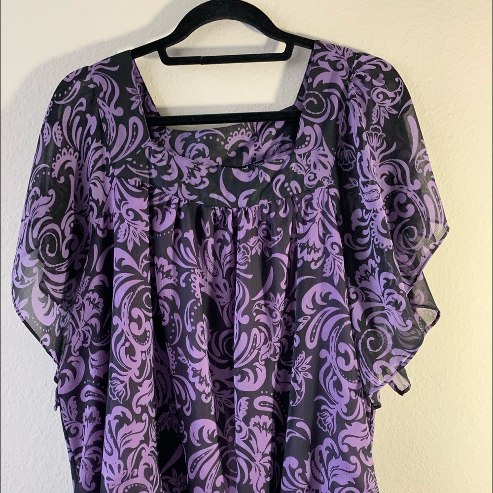 Apt 9 purple and black top size 1x